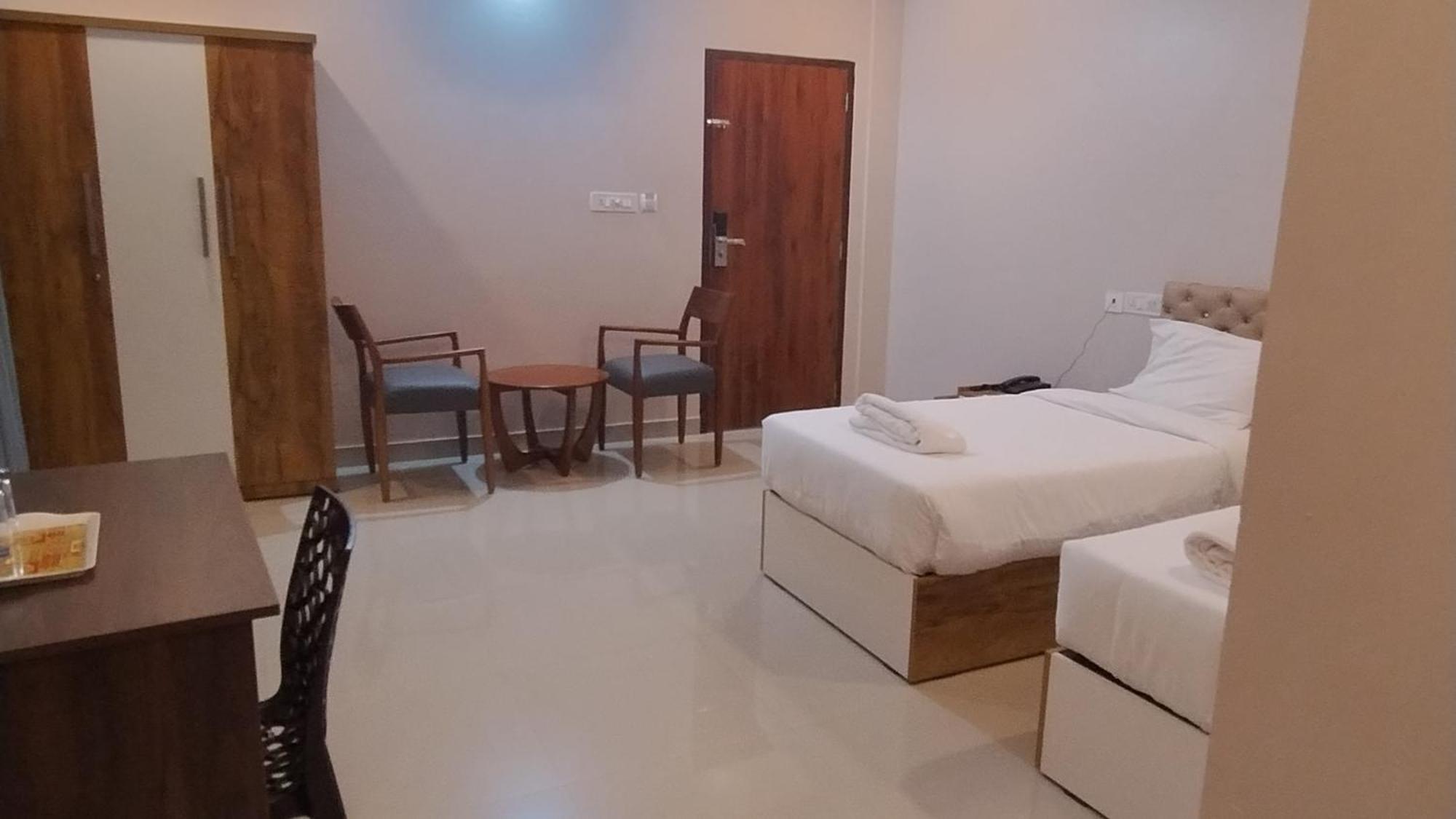 Gateway Airport Hotel Kannur Εξωτερικό φωτογραφία